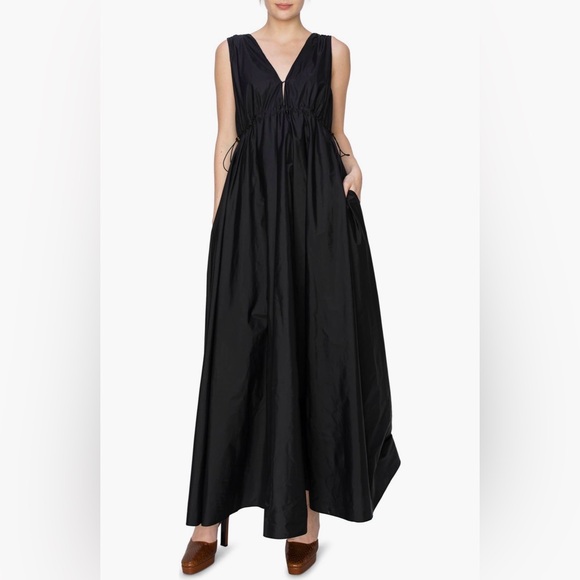 Melloday Black Sleeveless Long Dress - Picture 8 of 8